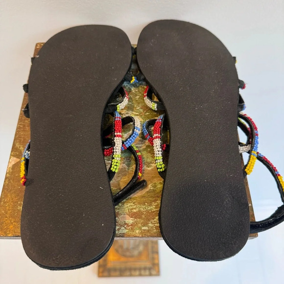 Blowfish Lawles Multi Colored Beaded Light Weight Flat Gladiator Sandal Size 10 - Picture 5 of 5